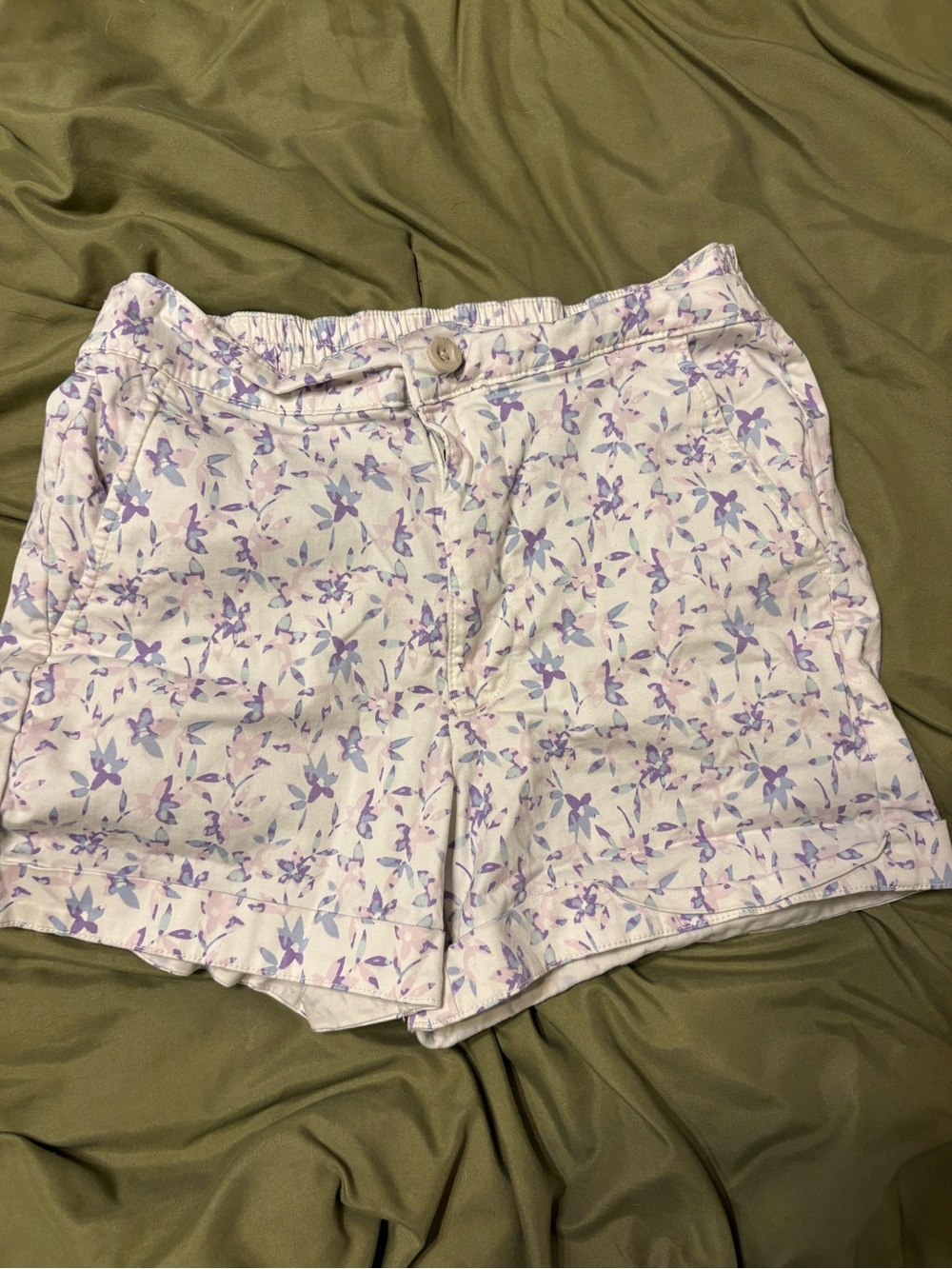 Women's Lavender Floral Shorts